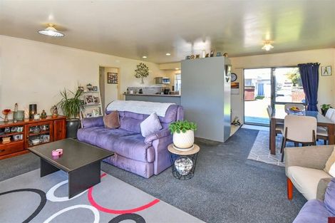 Photo of property in 42a Berwyn Avenue, Takanini, 2112