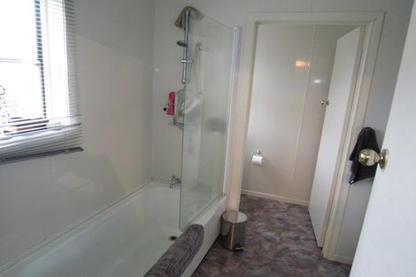 Photo of property in 13 Walsh Street, Forest Lake, Hamilton, 3200