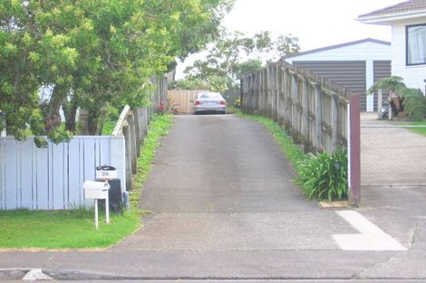 Photo of property in 39 Solar Road, Glen Eden, Auckland, 0602