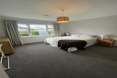 Photo of property in 69 Dunedin Street, Redwood, Christchurch, 8051