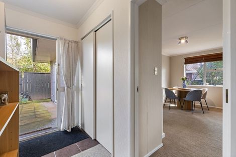 Photo of property in 8 Earl Place, Hokowhitu, Palmerston North, 4410