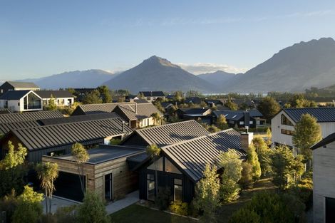 Photo of property in 5 Polperro Court, Jacks Point, Queenstown, 9371
