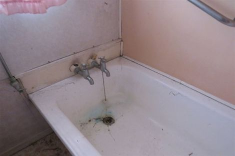 Photo of property in 37 Graham Street, Levin, 5510