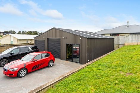 Photo of property in 5 Golf Vue Place, Castlecliff, Whanganui, 4501