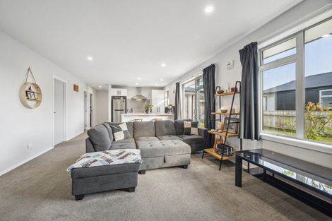 Photo of property in 27 Hinekura Avenue, Taupo, 3330