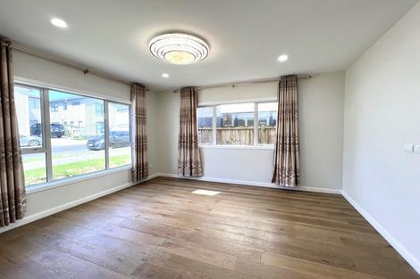 Photo of property in 21 Calcite Avenue, Flat Bush, Auckland, 2019