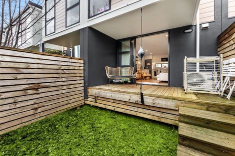 Photo of property in 4 Koro Lane, Mangere Bridge, Auckland, 2022