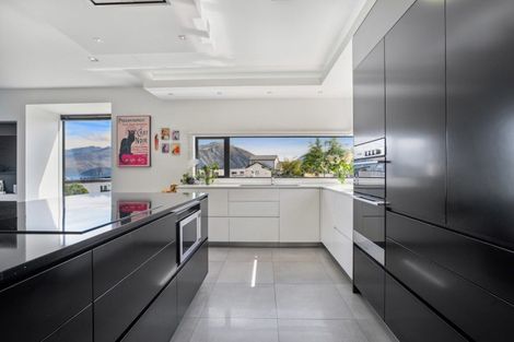 Photo of property in 47 Forest Heights, Wanaka, 9305