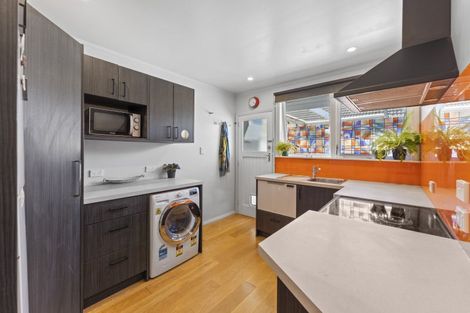 Photo of property in 15f1-a Lane Street, Wallaceville, Upper Hutt, 5018