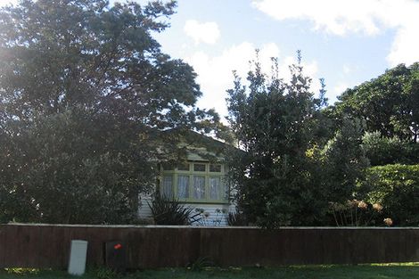 Photo of property in 33 Hardy Street, Waterloo, Lower Hutt, 5011