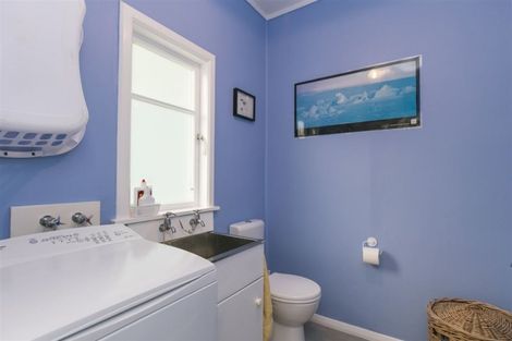 Photo of property in 15 Madras Street, Khandallah, Wellington, 6035