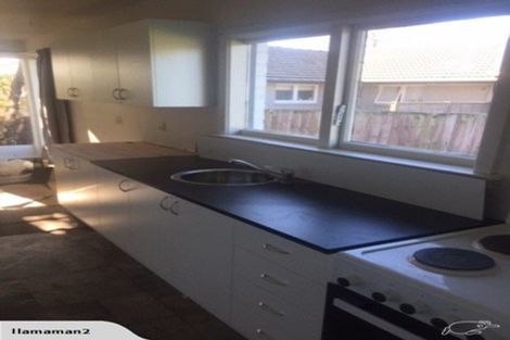 Photo of property in 11 Trist Place, Edgeware, Christchurch, 8013