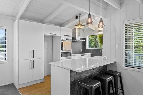 Photo of property in 41 Taioma Crescent, Te Atatu Peninsula, Auckland, 0610