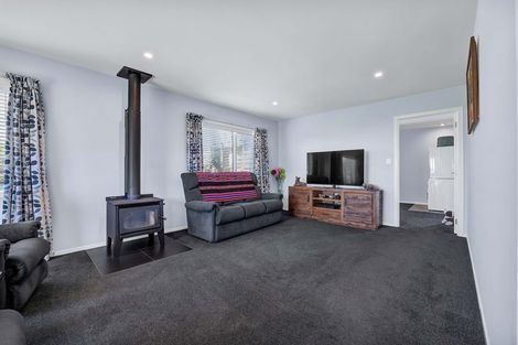 Photo of property in 43 Carrs Road, Urenui, 4377