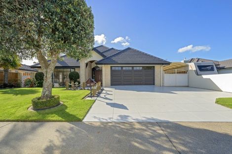 Photo of property in 52 Matemuri Drive, Papamoa Beach, Papamoa, 3118