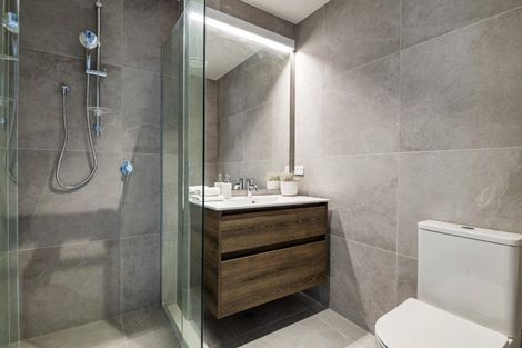 Photo of property in 5b Windlass Street, Long Bay, Auckland, 0630