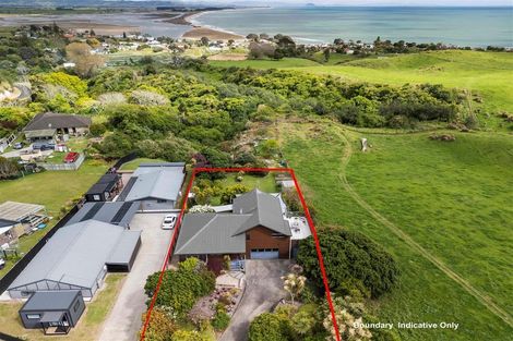 Photo of property in 33 Ngaparaoa Drive, Maketu, 3189