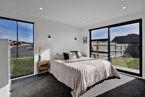 Photo of property in 42 Papawhero Drive, Bell Block, New Plymouth, 4312