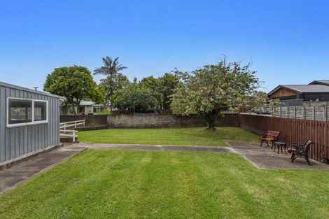 Photo of property in 65 College Road, Edgecumbe, 3120