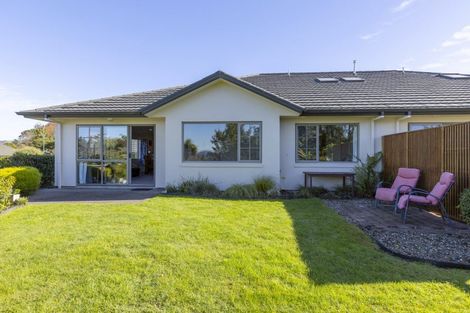 Photo of property in 44 Lakeridge Close, Rangatira Park, Taupo, 3330