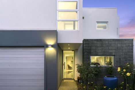 Photo of property in 3a Church Lane, Merivale, Christchurch, 8014