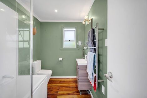 Photo of property in 12 Standish Street, Westown, New Plymouth, 4310