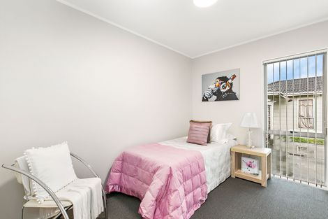 Photo of property in 2/22 Bingara Place, Favona, Auckland, 2024