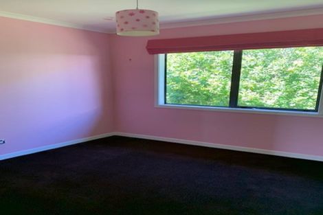 Photo of property in 61a Fairmount Road, Titirangi, Auckland, 0604