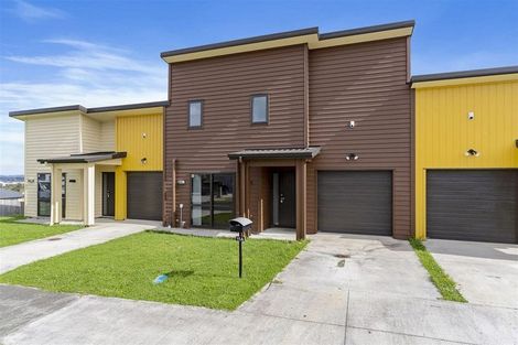 Photo of property in 11a Kirikiri Drive, Papakura, 2110