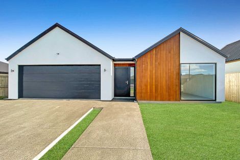 Photo of property in 8 Helen Place, Halswell, Christchurch, 8025