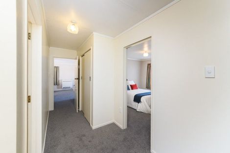 Photo of property in 3b Denbigh Square, Feilding, 4702