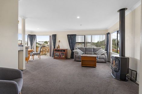 Photo of property in 4 Trafalgar Street, Foxton Beach, Foxton, 4815