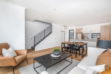 Photo of property in 3 Te One Place, Redwood, Christchurch, 8051