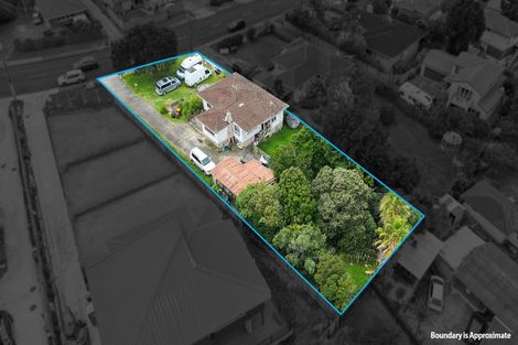 Photo of property in 48 Bleakhouse Road, Howick, Auckland, 2014