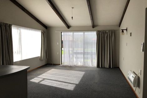 Photo of property in 25- 27 Palmerston Street, Greymouth, 7805