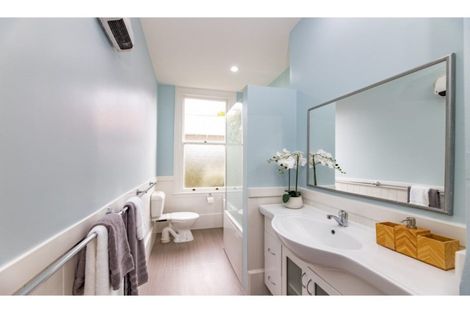 Photo of property in 96 Kerrs Road, Avonside, Christchurch, 8061