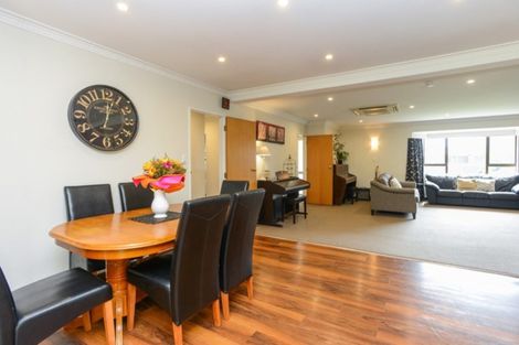 Photo of property in 22 Otatara Road, Taradale, Napier, 4112