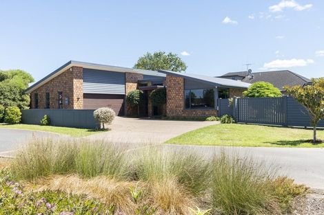 Photo of property in 1 San Clemento Way, Rototuna, Hamilton, 3210