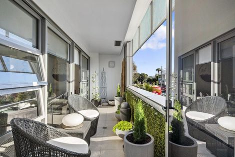 Photo of property in Maison Apartments, 103/16 Huron Street, Takapuna, Auckland, 0622