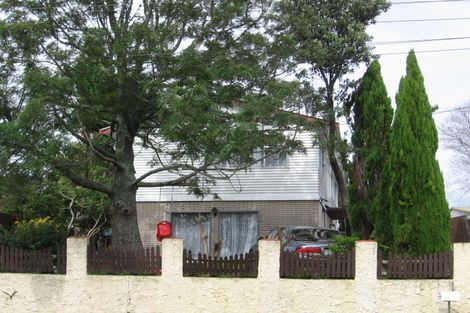 Photo of property in 3 Statesman Street, Henderson, Auckland, 0612