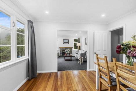 Photo of property in 5 Tui Terrace, Tawa, Wellington, 5028