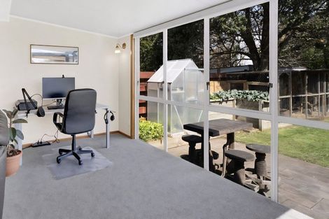 Photo of property in 12 Miro Street, Merrilands, New Plymouth, 4312