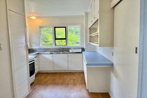 Photo of property in 4 Islington Avenue, New Lynn, Auckland, 0600