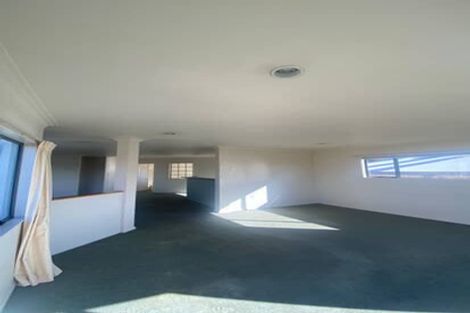 Photo of property in 409b Devonport Road, Tauranga South, Tauranga, 3112