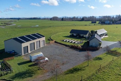 Photo of property in 585 Coutts Island Road, Coutts Island, Christchurch, 7670