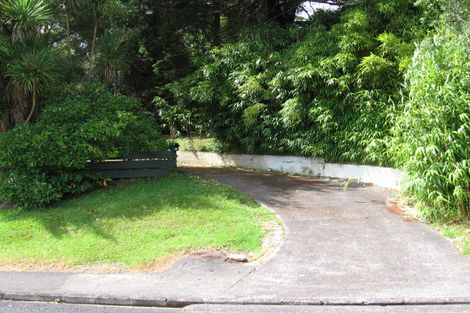 Photo of property in 1/13 Rangeview Road, Sunnyvale, Auckland, 0612