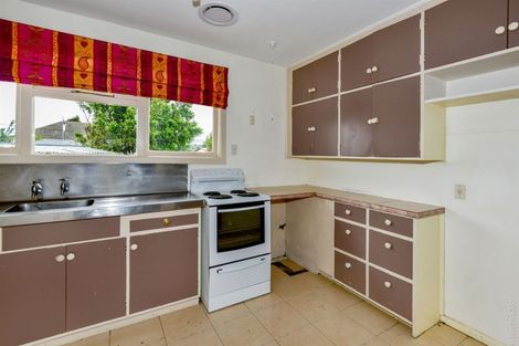 Photo of property in 18 Rowan Avenue, Aranui, Christchurch, 8061