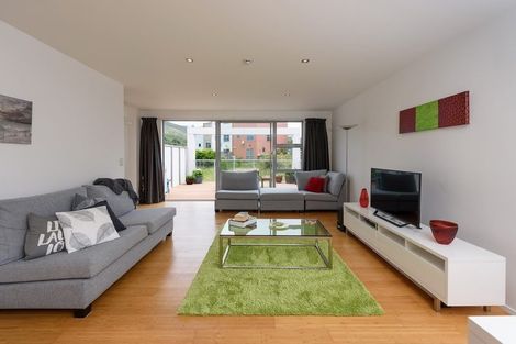 Photo of property in 46 Saddleback Grove, Karori, Wellington, 6012