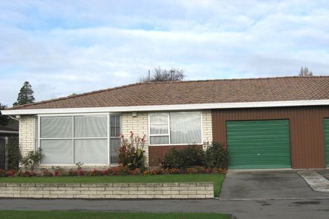 Photo of property in 1/3 Sawtell Place, Northcote, Christchurch, 8052