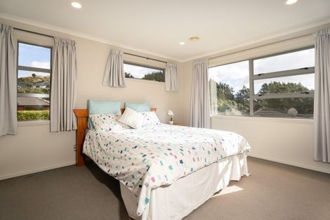 Photo of property in 25 Winsley Terrace, Churton Park, Wellington, 6037